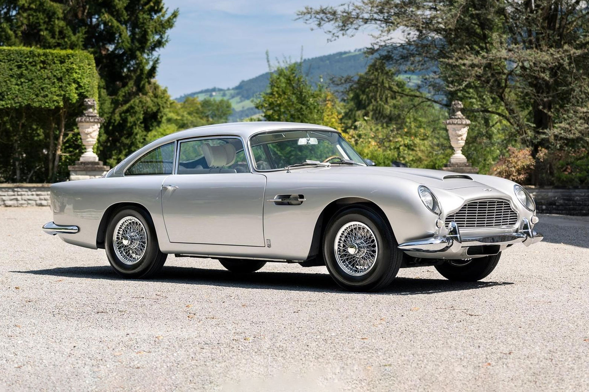 Aston Martin DB5